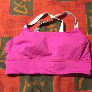 Lululemon sports bra
